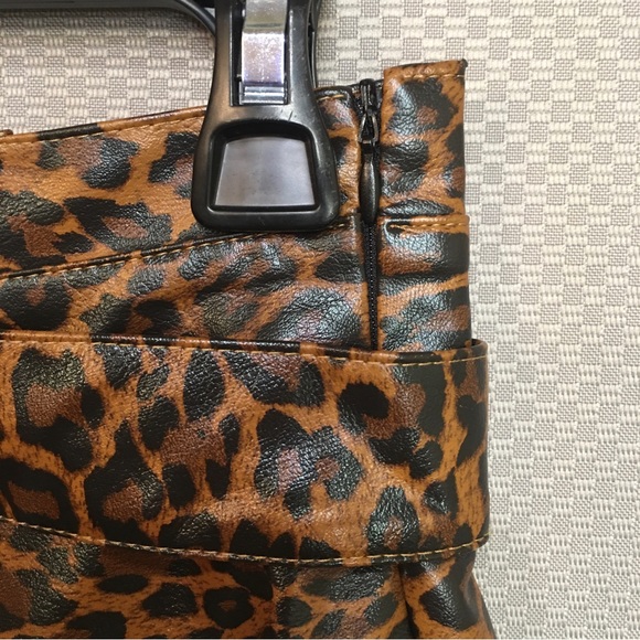 NWT Umgee Animal Leopard Print Skirt - Picture 9 of 11